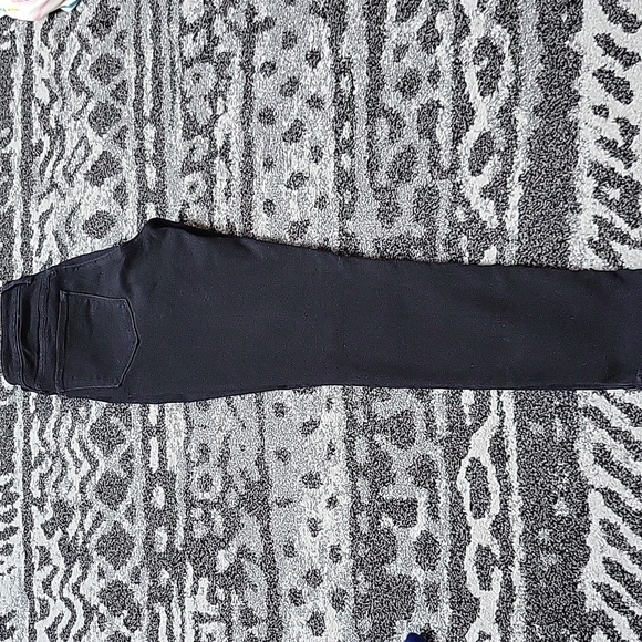 Nwot OLD NAVY Super Skinny Jeans Black size 4 - Picture 5 of 9